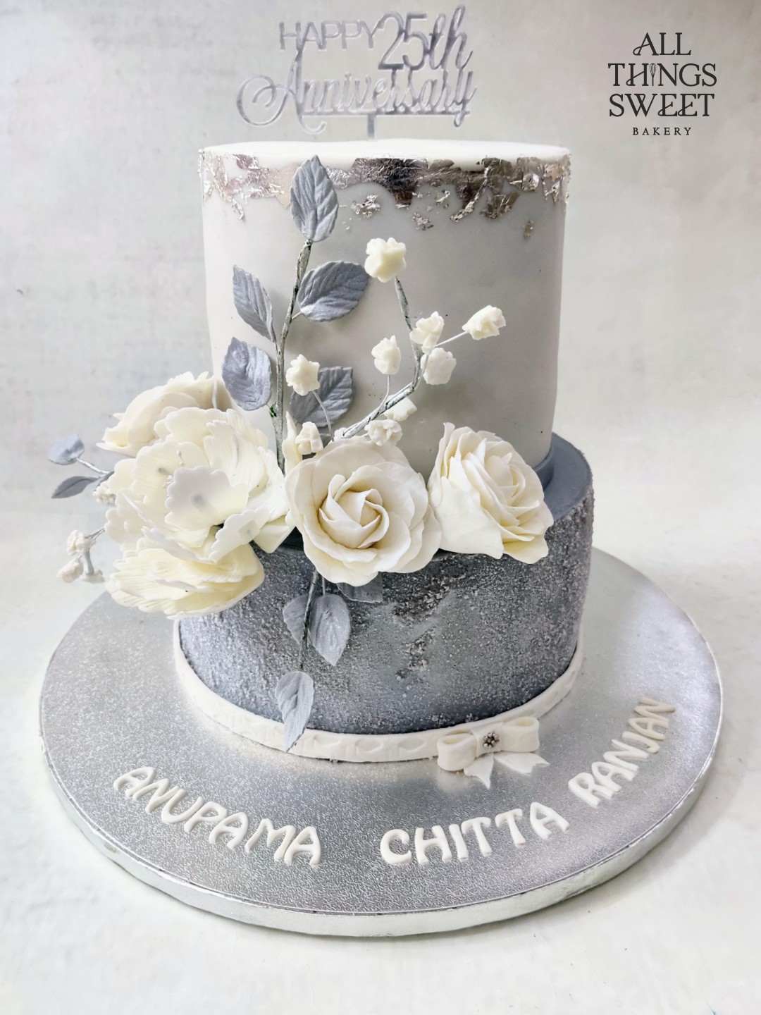 Silver Anniversary Double Figure Cake - Rashmi's Bakery