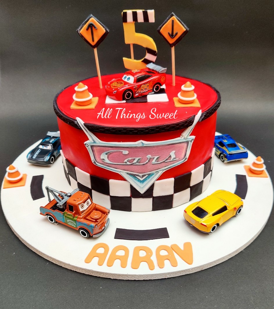 Disney Cars Cake 2 Kg All Things Sweet   Disney Cars Cake 2 Kg 4400   